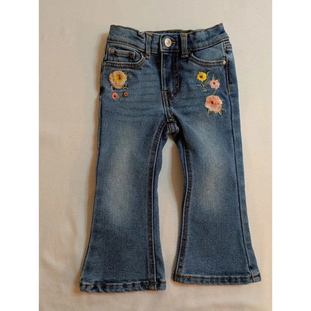 Wonder Nation Girls 2T Medium Wash Floral Embroidered‎ Flare Jeans WA32100078104